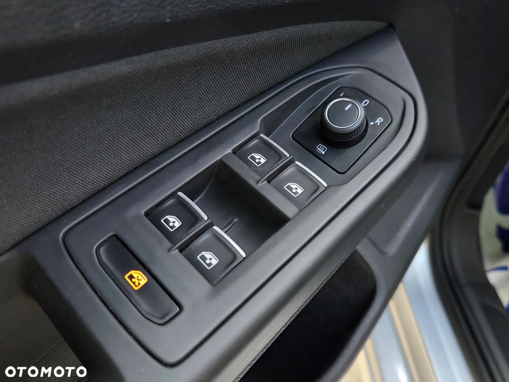 Volkswagen Golf 1.5 TSI EVO Life - 24