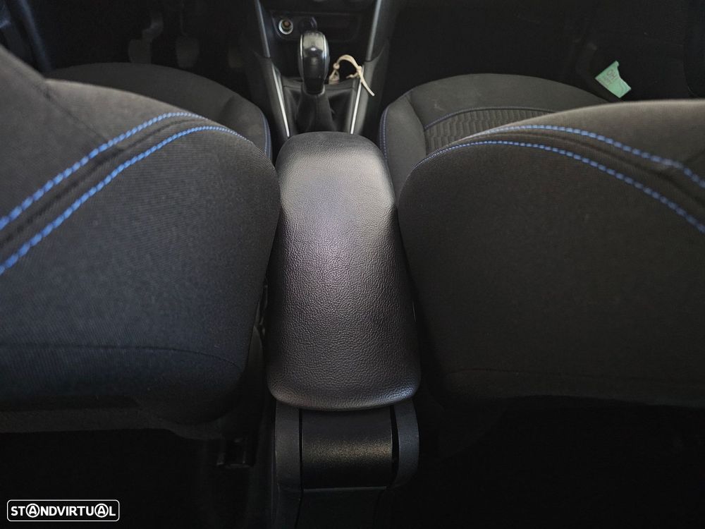 Peugeot 208 - 27