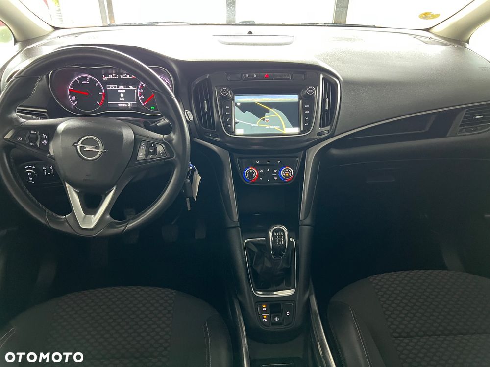 Opel Zafira - 21