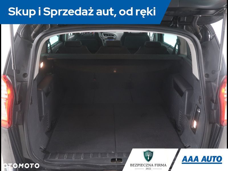 Peugeot 5008 - 14