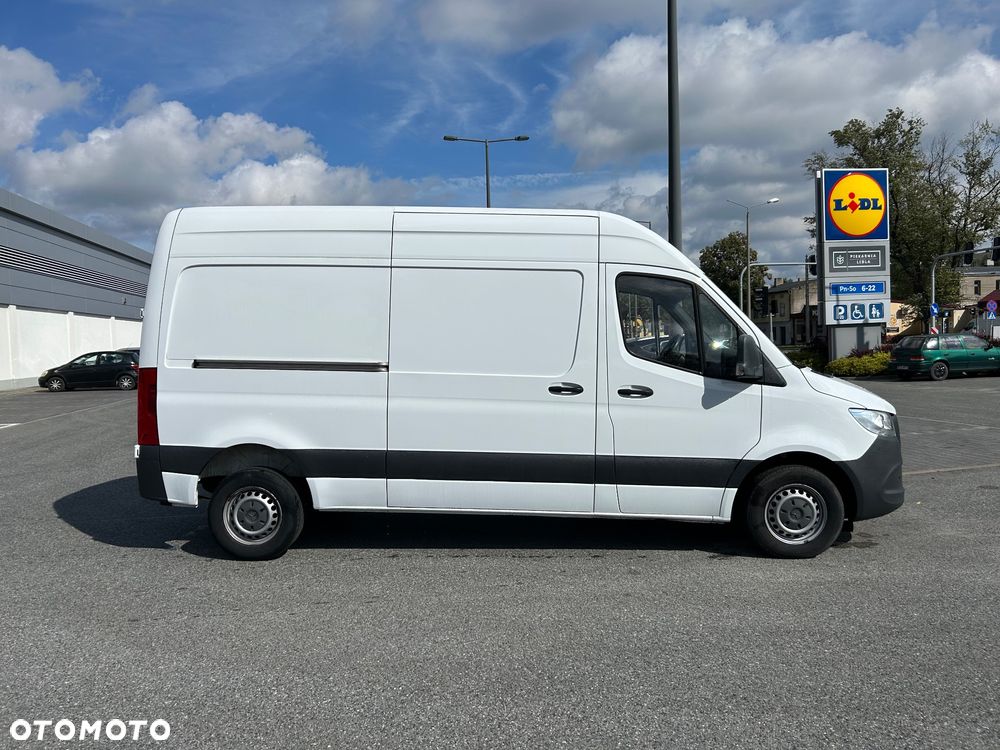Mercedes-Benz sprinter - 4