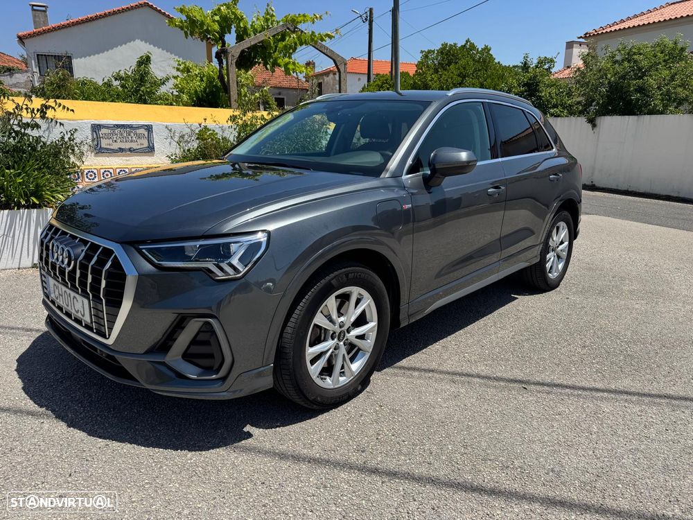 Audi Q3 45 TFSIe S line S tronic - 1