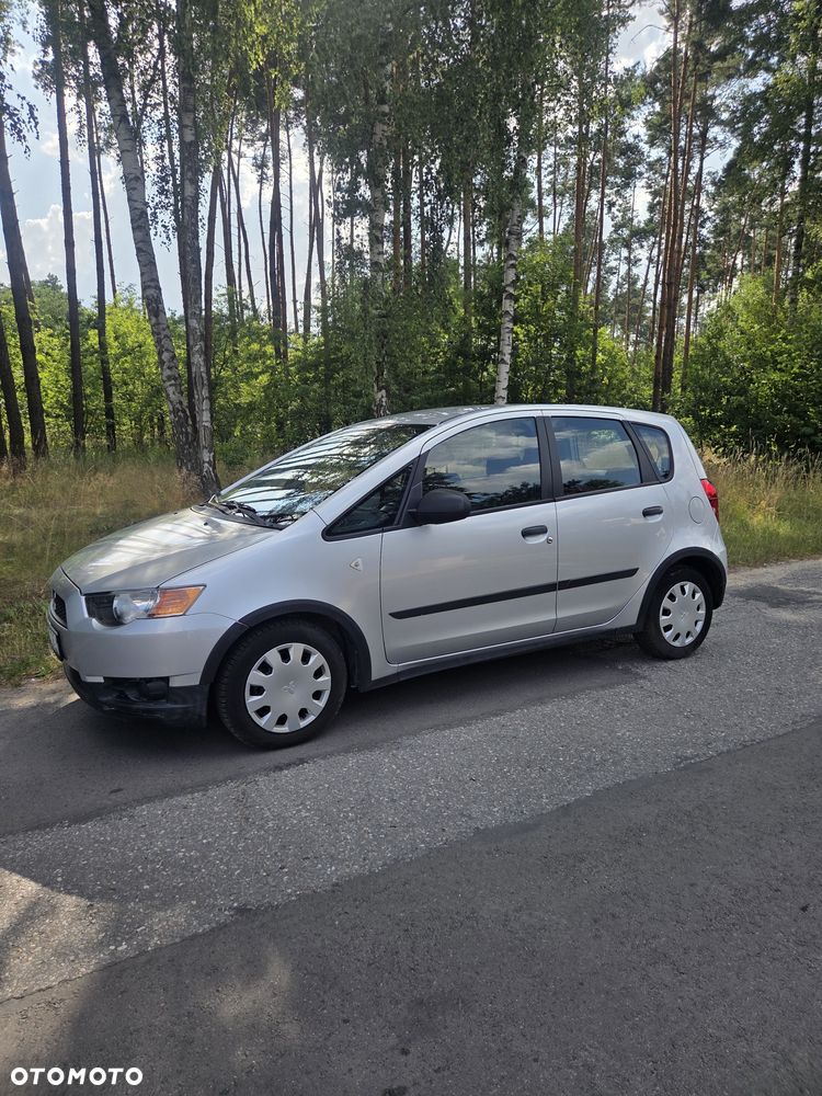 Mitsubishi Colt - 5