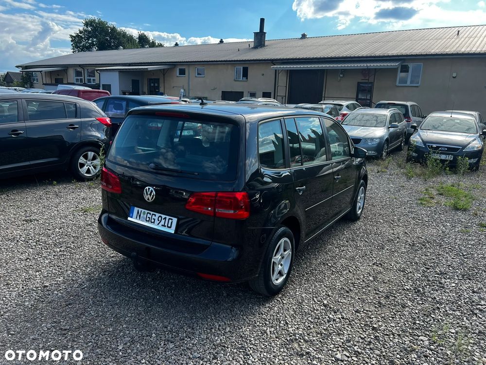 Volkswagen Touran 1.6 TDI DPF BlueMot Trendline - 4