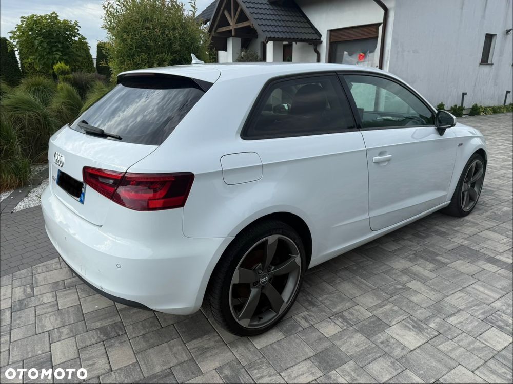 Audi A3 3-drzwiowe 2.0 TDI sport - 3