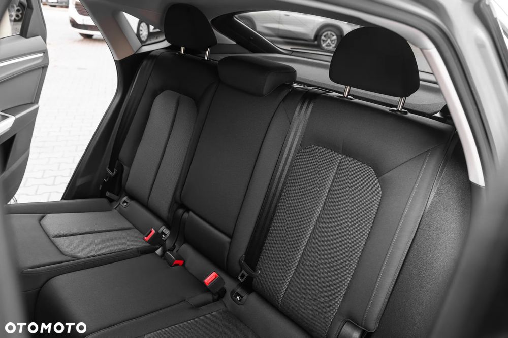 Audi Q3 Sportback 35 TFSI mHEV S tronic - 31