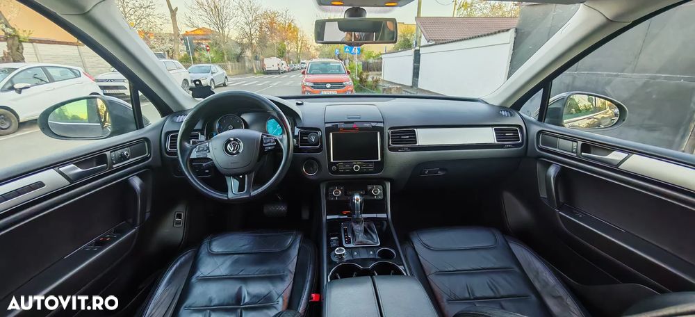 Volkswagen Touareg - 14