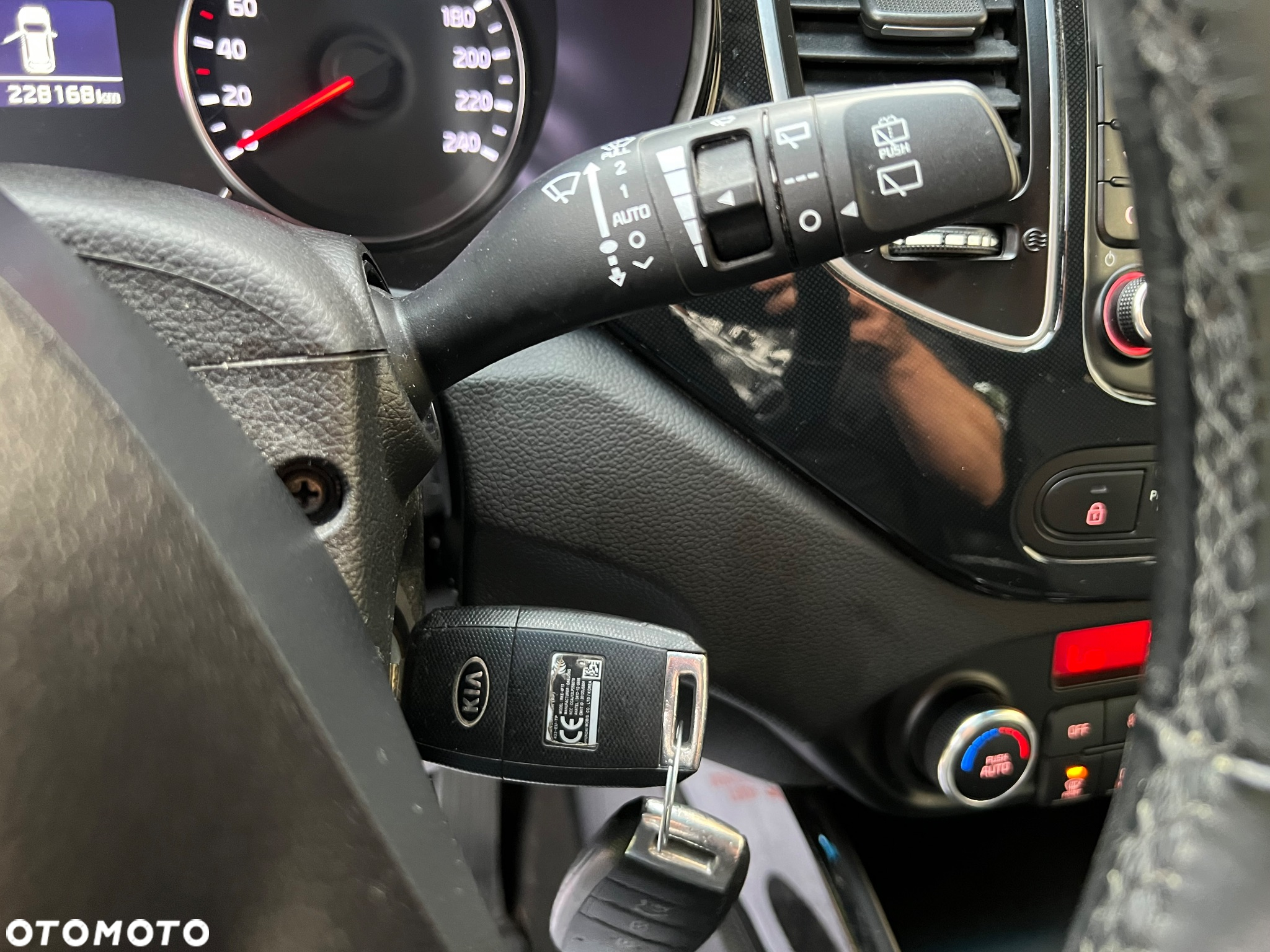Kia Carens 1.6 GDI L 7os - 30