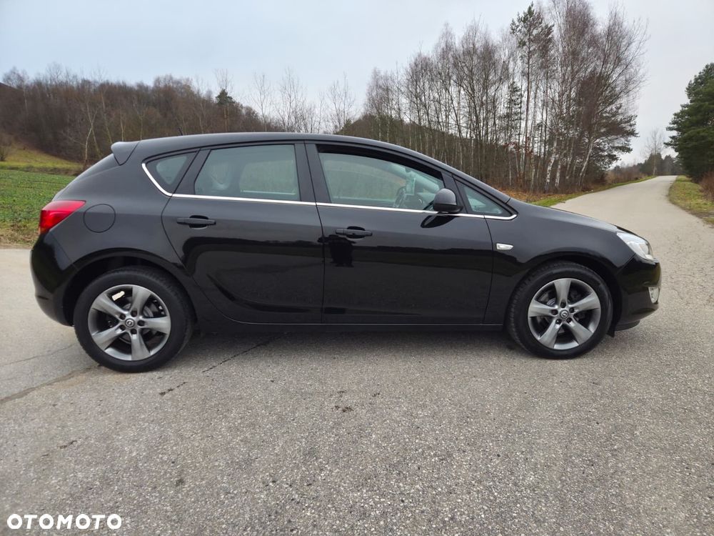 Opel Astra 1.7 CDTI Enjoy - 4