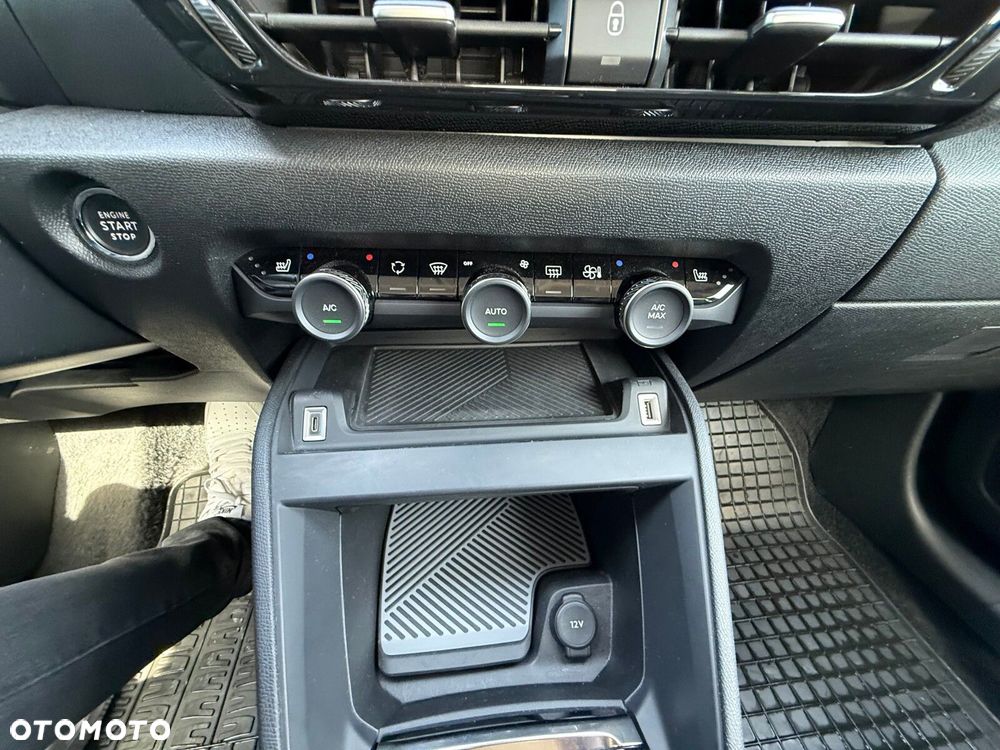 Citroën C4X 1.2 PureTech Feel Pack S&S EAT8 - 22