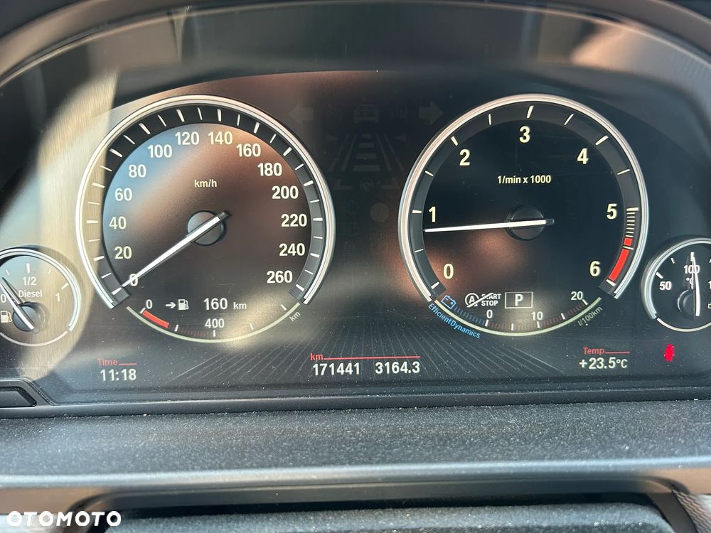 BMW Seria 5 520d Efficient Dynamics M Sport sport - 16