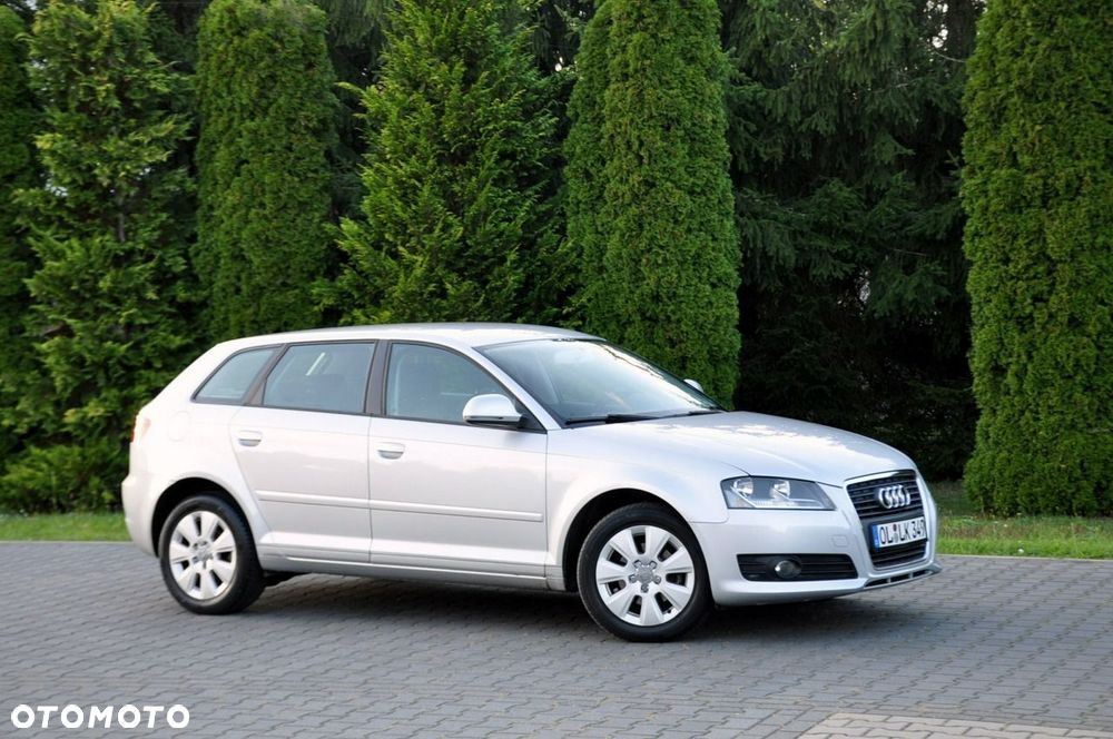 Audi A3 Sportback - 4