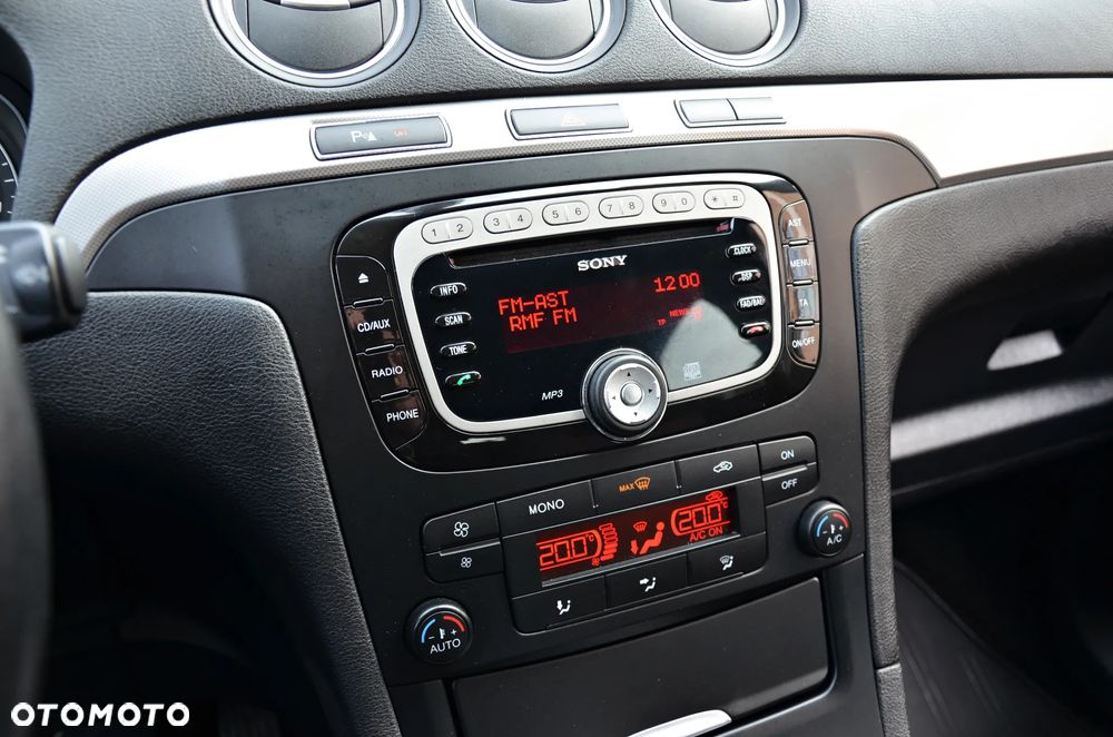 Ford S-Max 2.0 TDCi DPF Gold X - 39