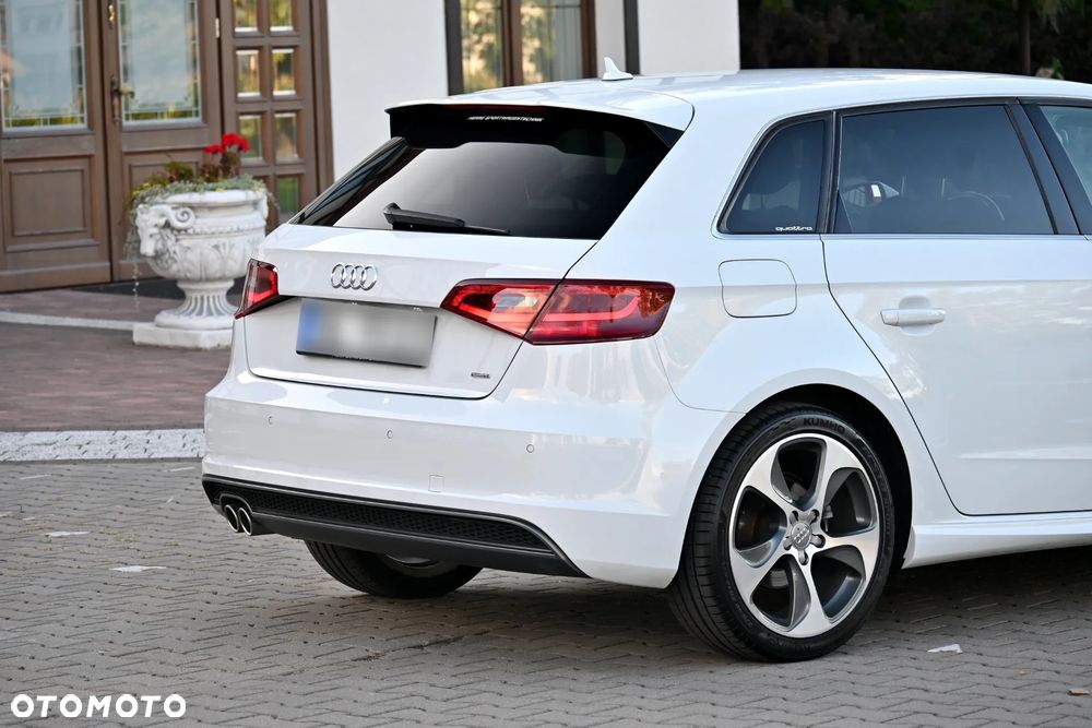 Audi A3 Sportback 2.0 TDI (clean diesel) quattro S tronic S line Sportpaket - 19