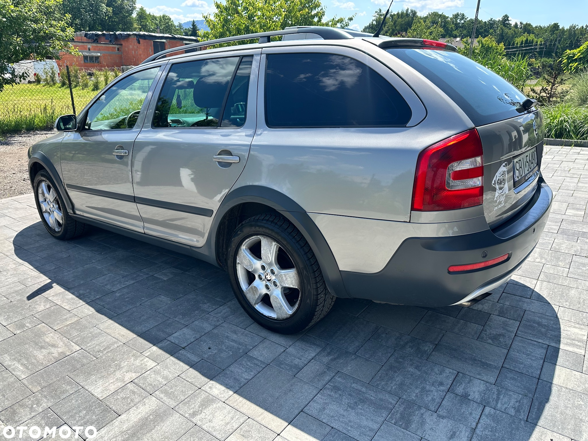 Skoda Octavia Scout 2.0 TDI DPF - 12