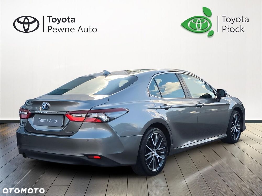 Toyota Camry 2023 photo 5