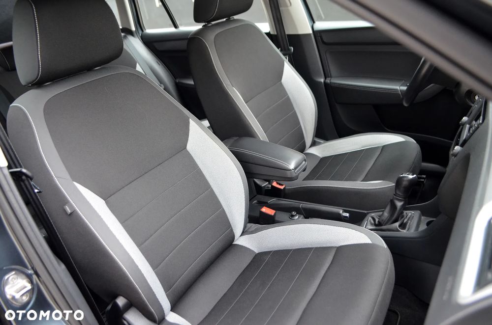 Skoda RAPID Spb 1.2 TSI Ambition - 15