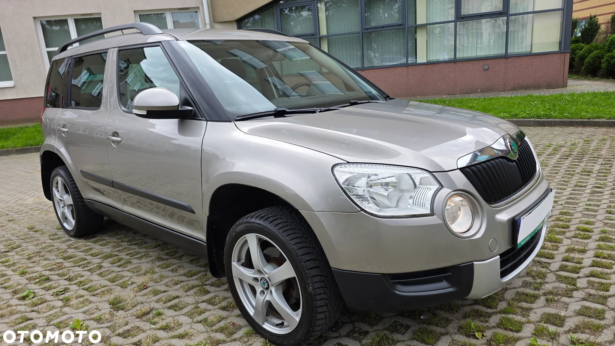 Skoda Yeti 1.2 TSI Active DSG - 9