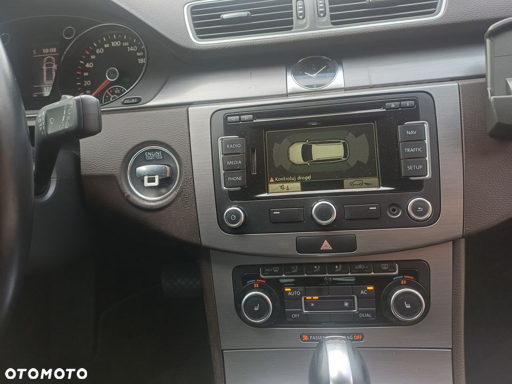 Volkswagen Passat 2.0 TDI 4Mot Highline DSG - 14
