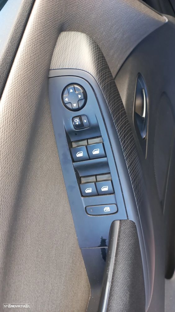 Citroën C4 Grand Picasso 1.6 BlueHDi Feel EAT6 J16 - 14