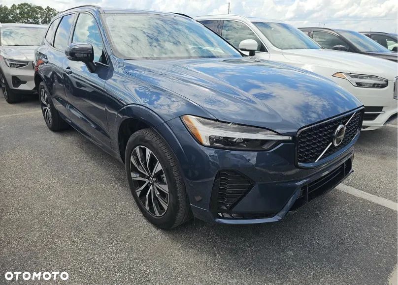 Volvo XC 60 B5 B AWD Plus Dark - 2