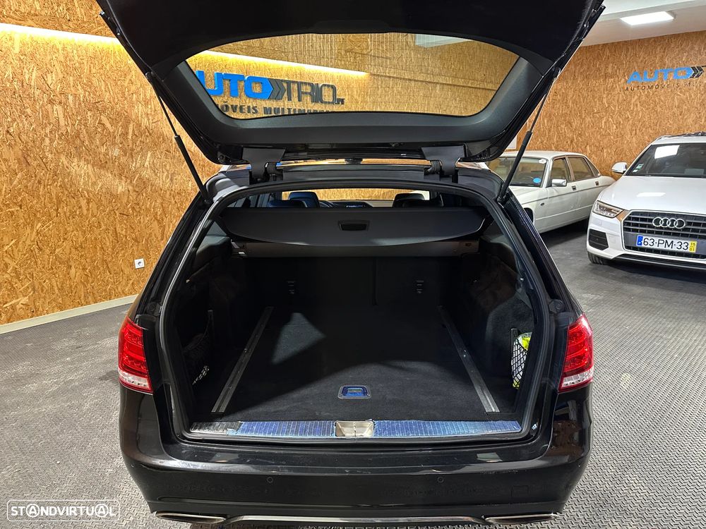 Mercedes-Benz E 300 Bluetec Hybrid Avantgarde - 14