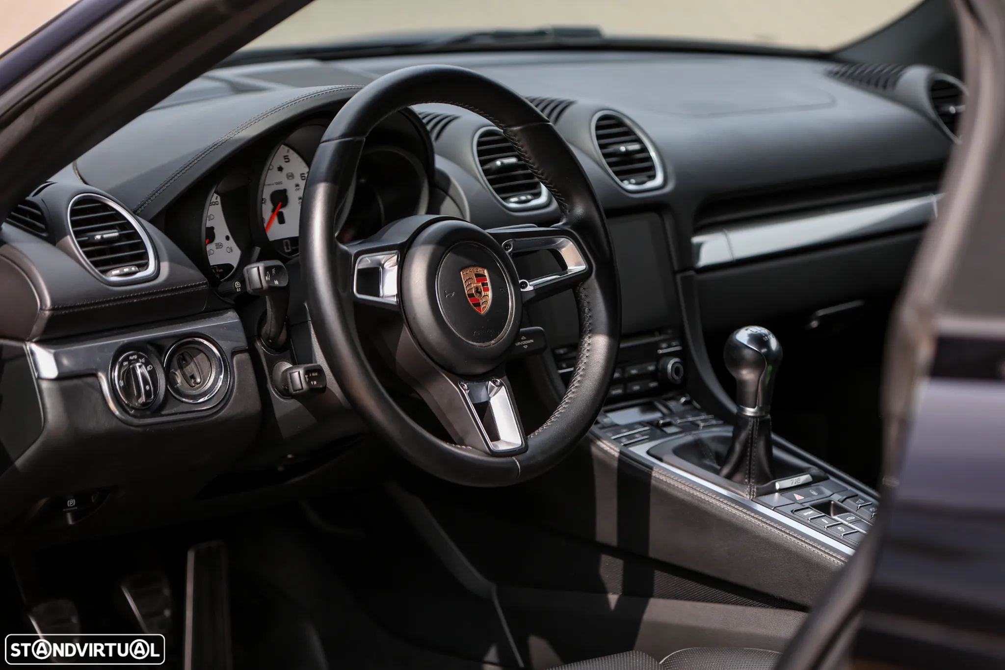 Porsche 718 Boxster 2.5 S - 25