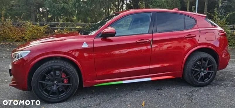Alfa Romeo Stelvio 2.9 V6 Bi-Turbo Quadrifoglio Q4 - 3