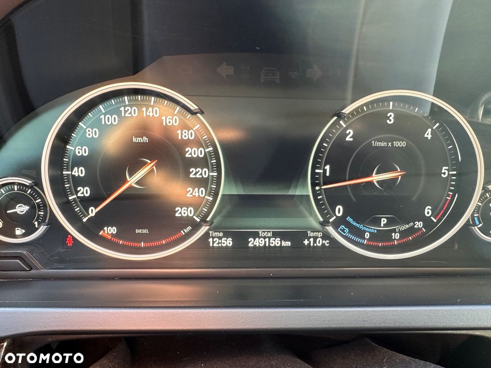 BMW Seria 7 740d xDrive - 12