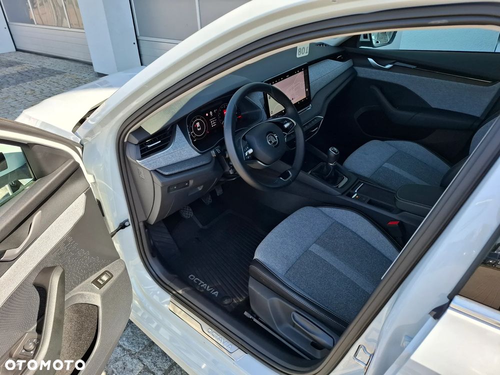 Skoda Octavia 2.0 TDI Selection - 7