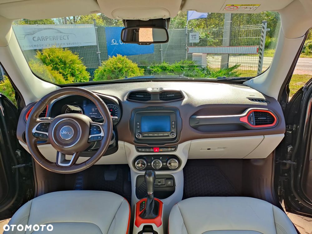 Jeep Renegade 1.4 MultiAir Longitude FWD S&S - 23