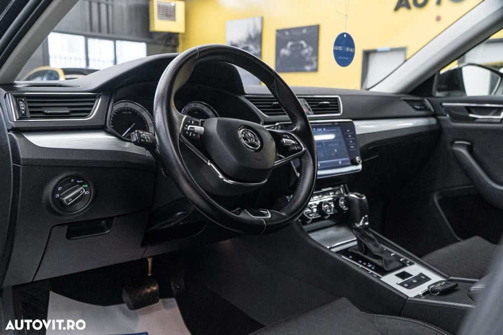 Skoda Superb 2.0 TDI DSG Style - 7