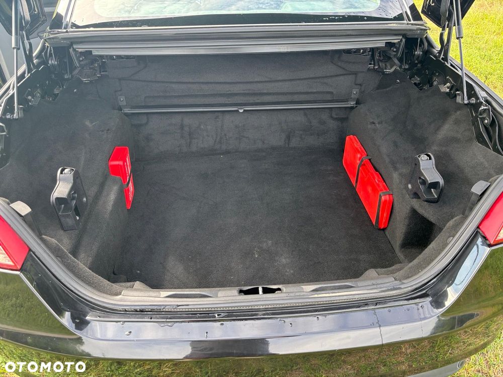 Ford Focus CC 2.0 16V Trend - 29