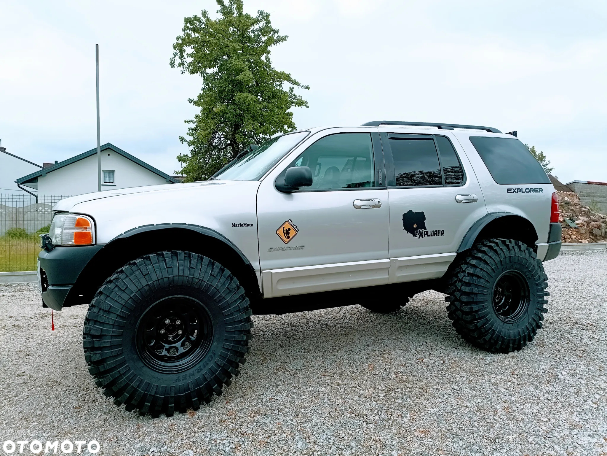 Ford Explorer 4.6 - 4