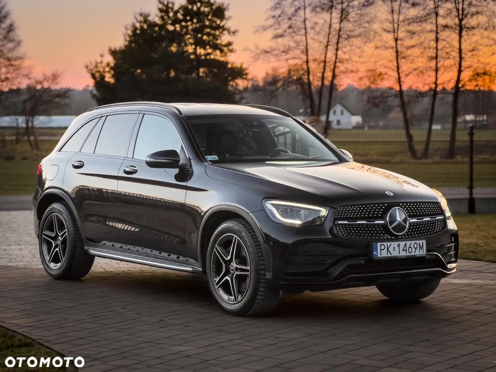 Mercedes-Benz GLC - 4