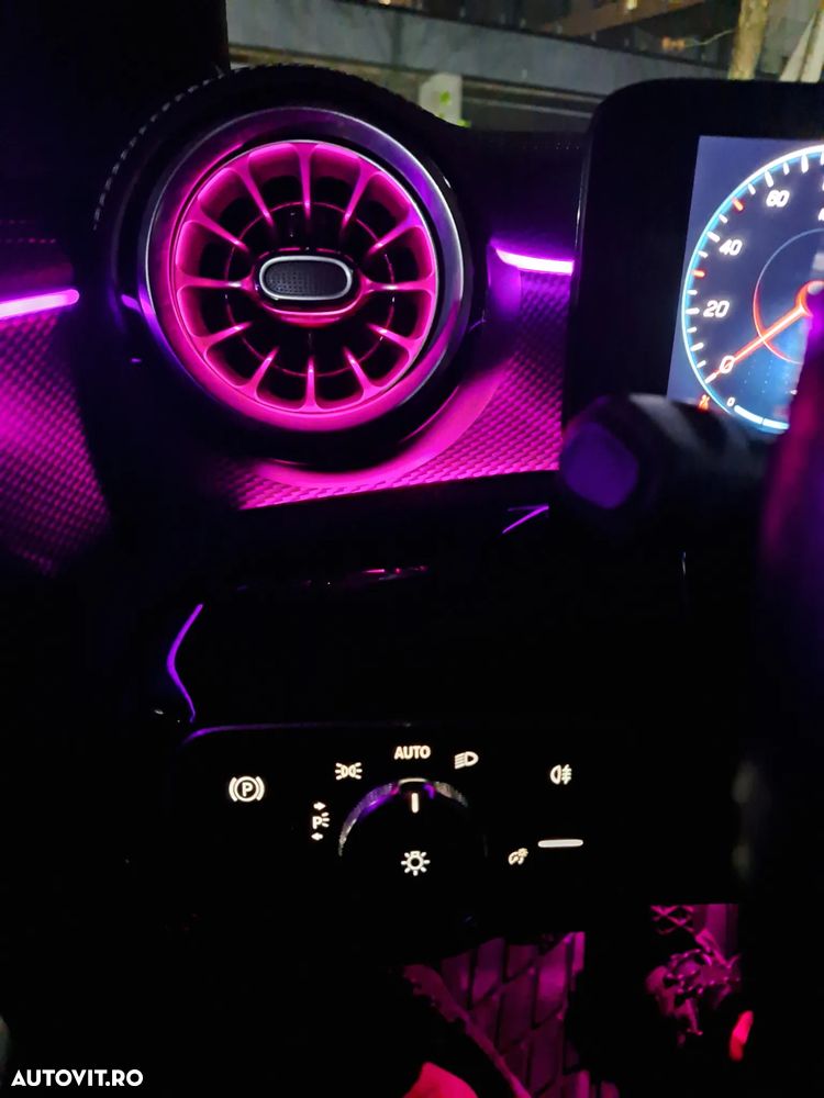 Mercedes-Benz CLA 200 d Coupe - 9