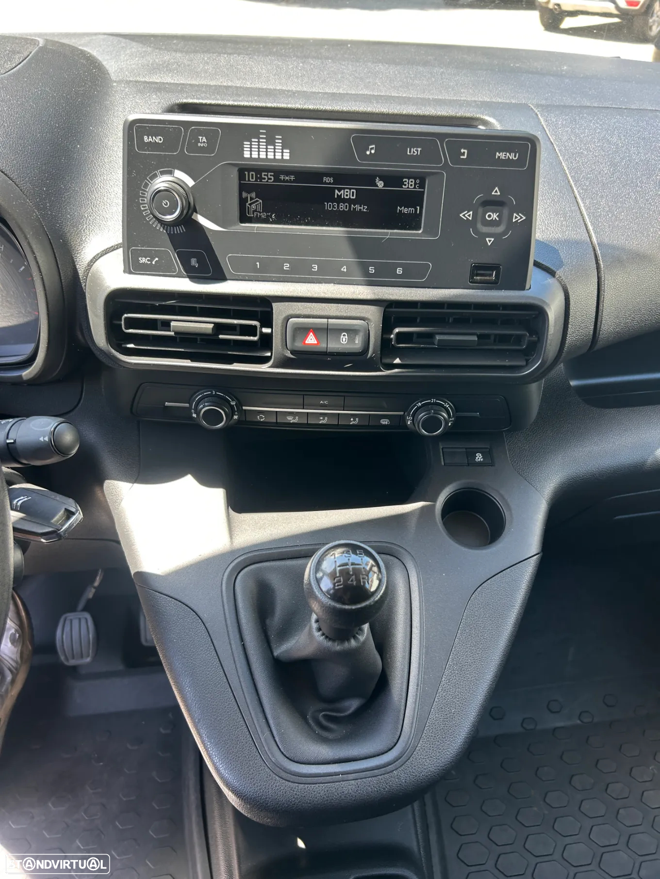 Citroën BERLINGO 1.6 BLUE HDI XL - 9