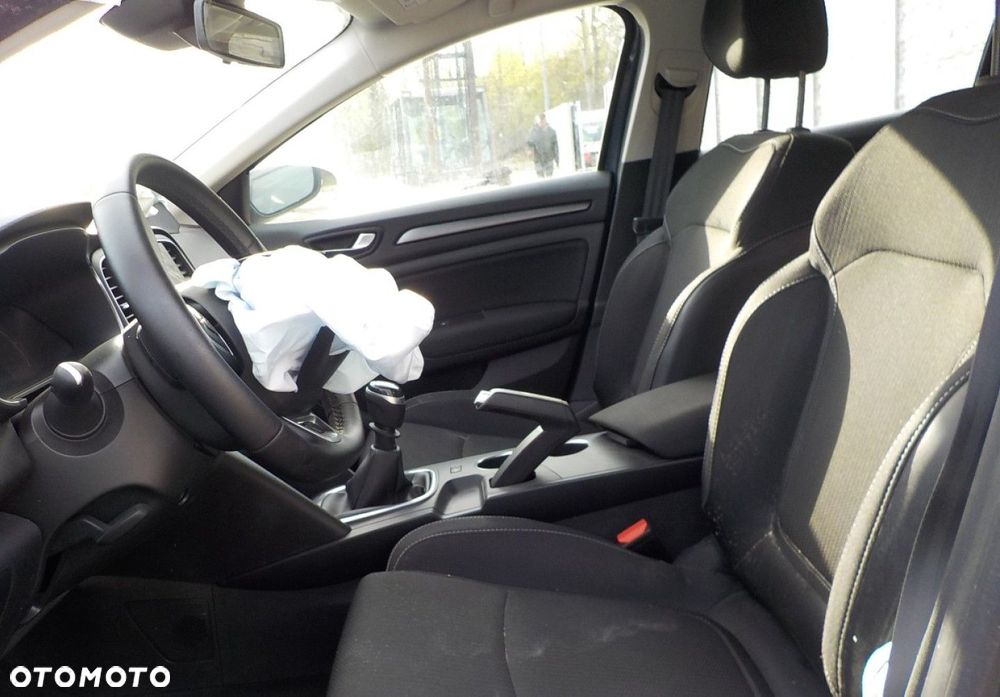 Renault Megane 1.5 Blue dCi Techno - 31