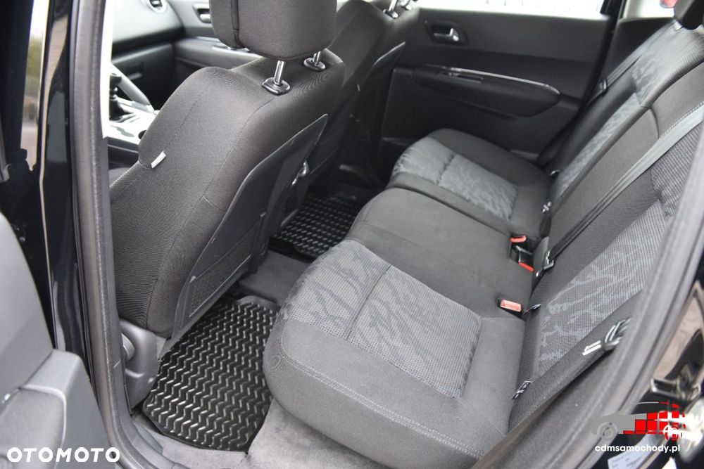 Peugeot 3008 - 18