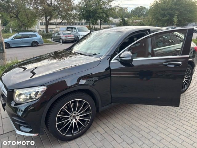 Mercedes-Benz GLC Coupe 250 4-Matic - 11
