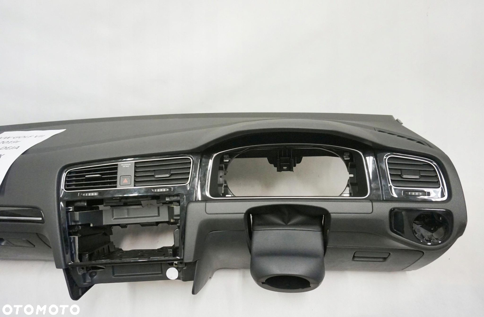 KONSOLA DESKA ROZDZIELCZA VW GOLF VII LIFT UK KPL - 2