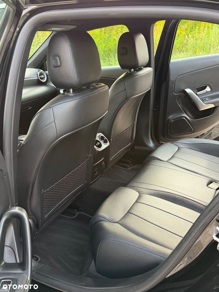 Mercedes-Benz Klasa A 180 d Style 8G-DCT - 19