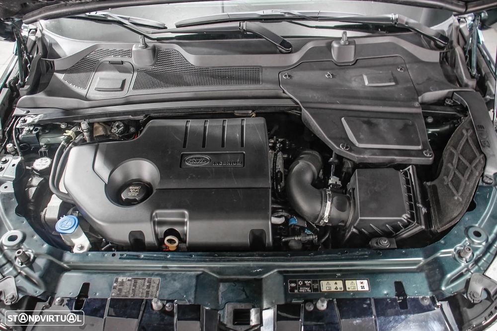 Land Rover Discovery Sport 2.0 eD4 SE - 24