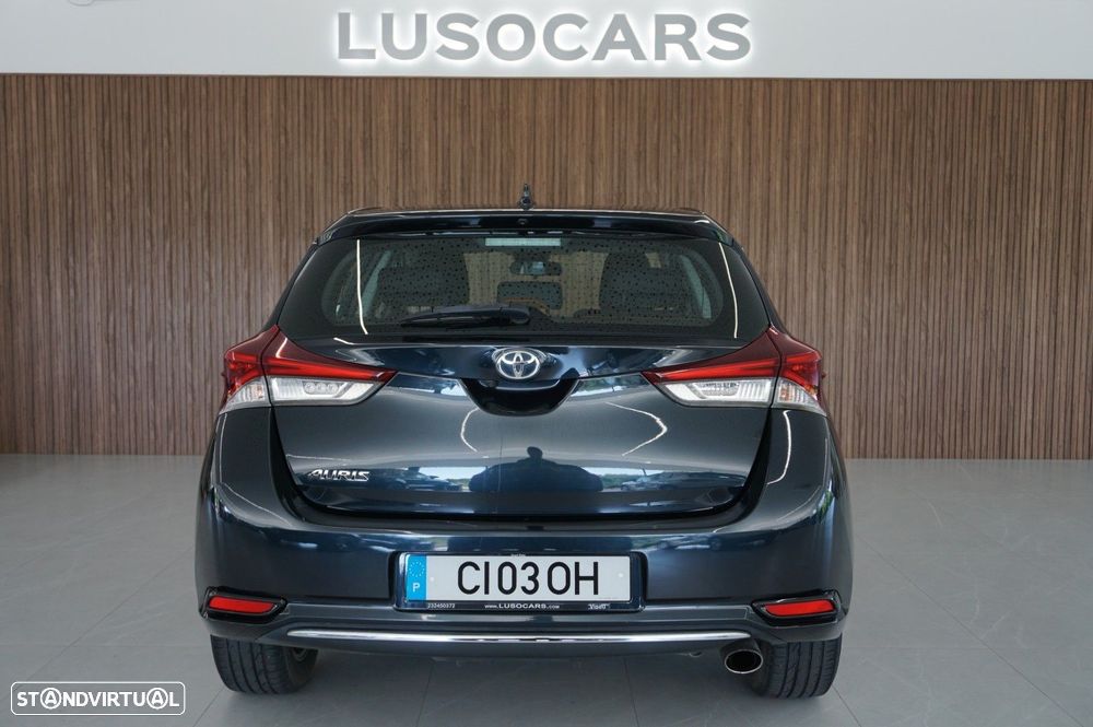 Toyota Auris 1.2 Turbo Design Edition - 4