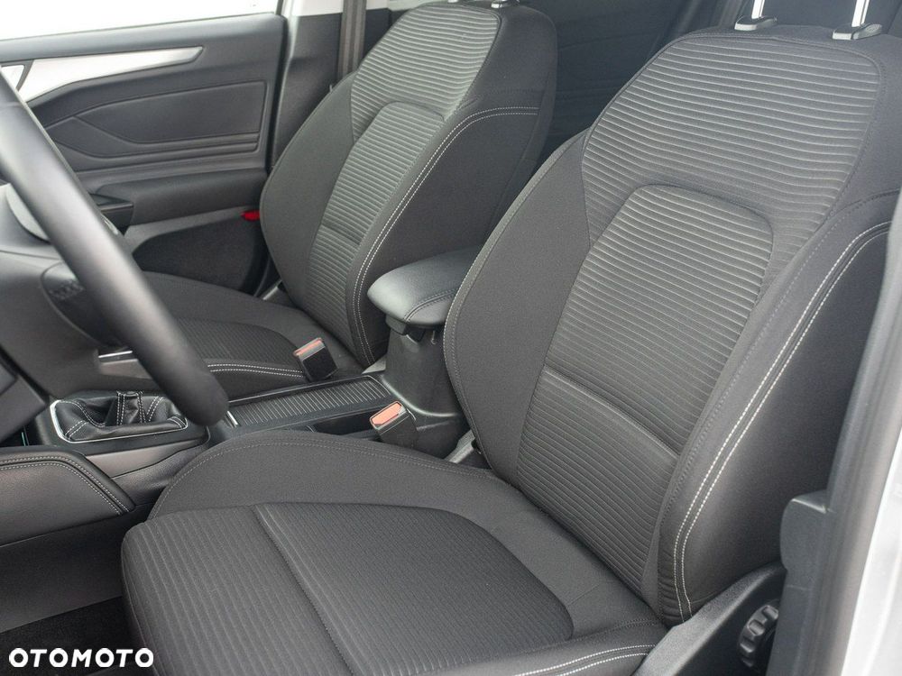 Ford Focus - 13