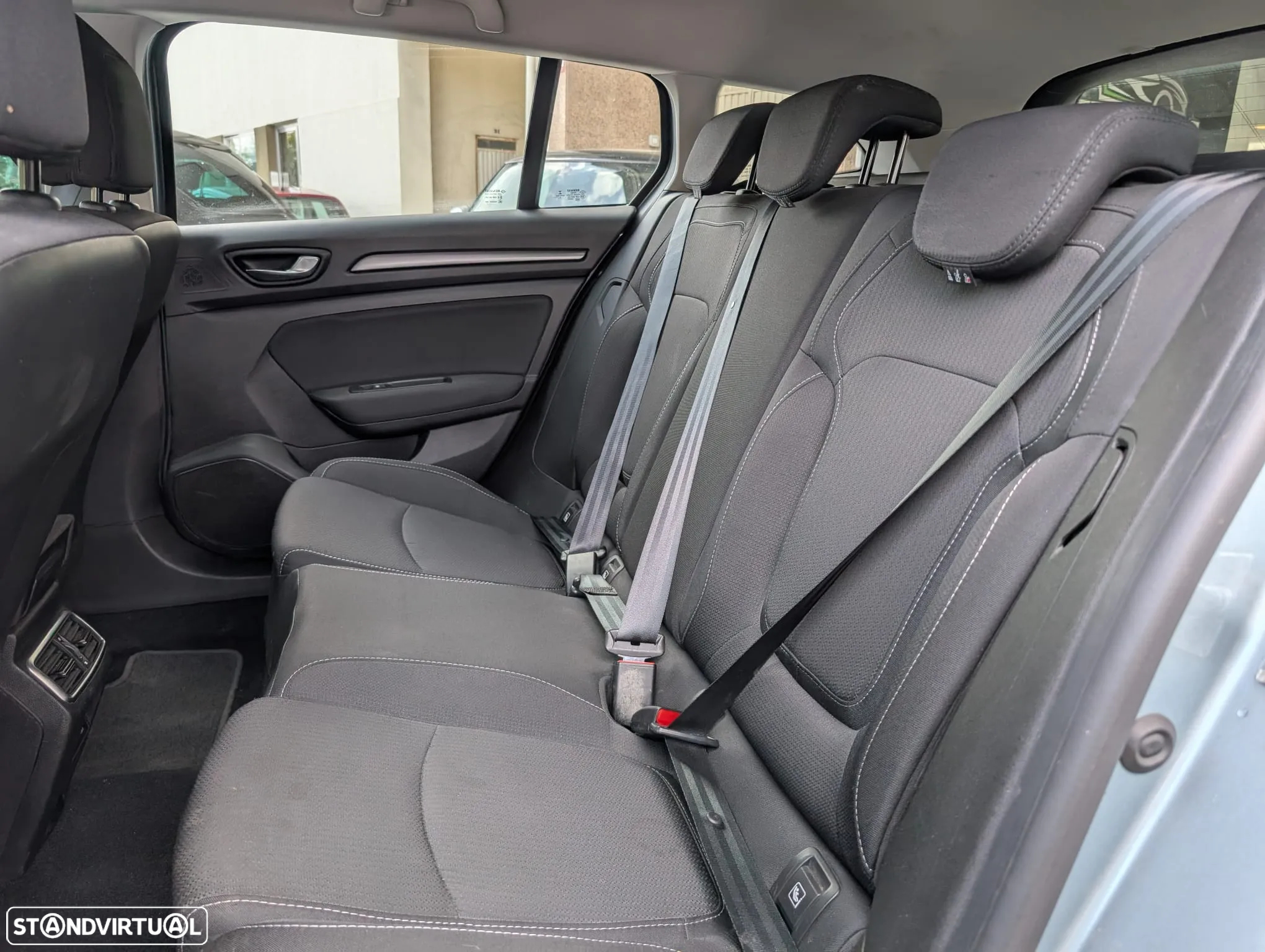 Renault Mégane Sport Tourer 1.6 E-Tech Plug-In Limited - 20