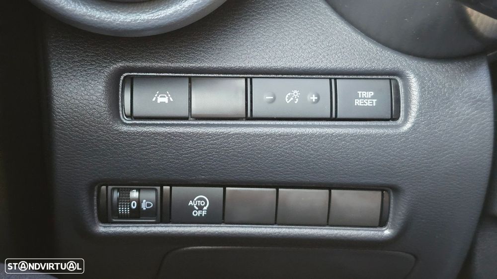 Nissan Juke 1.0 DIG-T N-Connecta DCT - 11