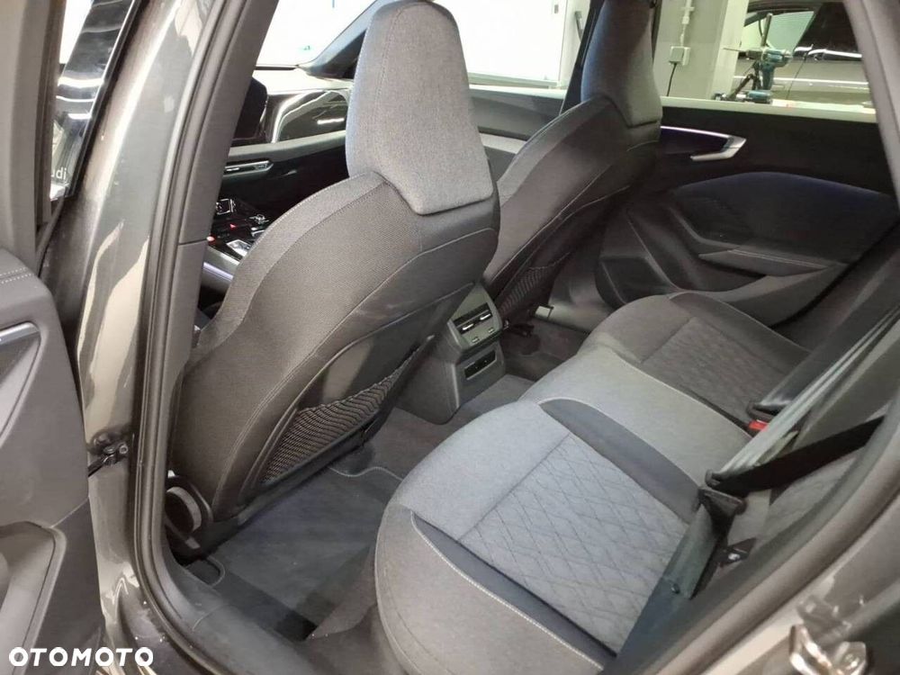 Audi A5 Limousine - 23