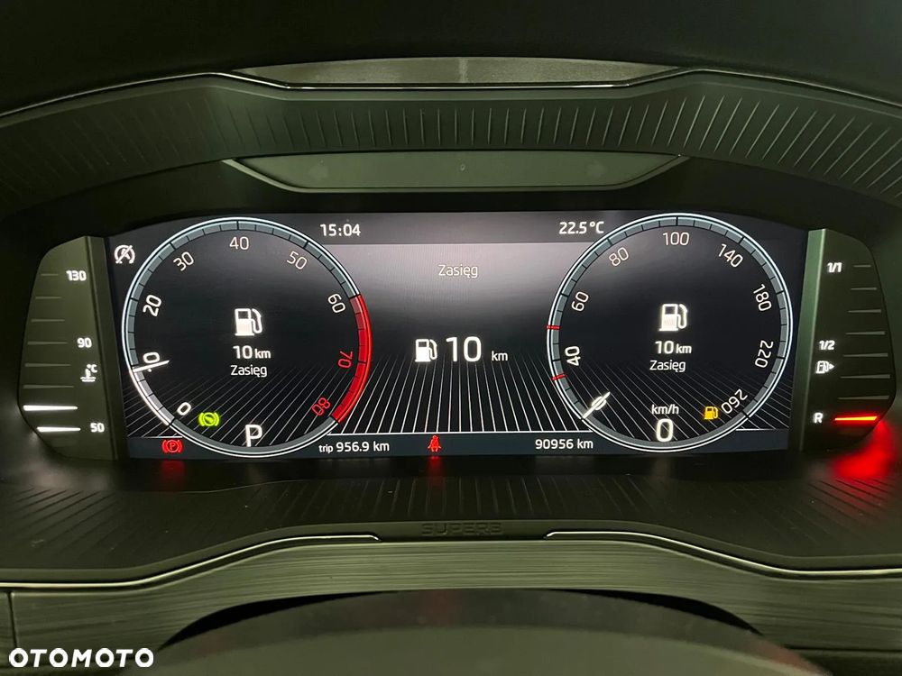 Skoda Superb 1.5 TSI Ambition DSG - 25