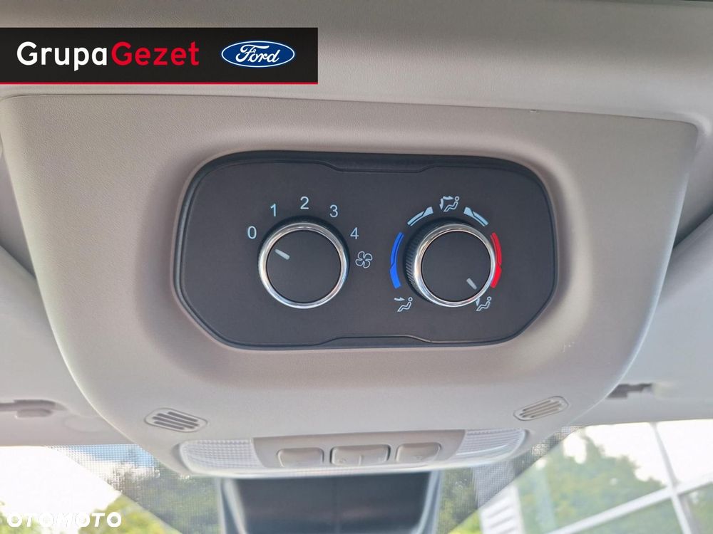 Ford Transit - 15